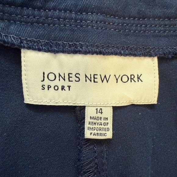 Navy Blue Cropped Wide-Leg Pants Sz 14 French Girl Modern Utility Coastal Chic - Picture 5 of 7